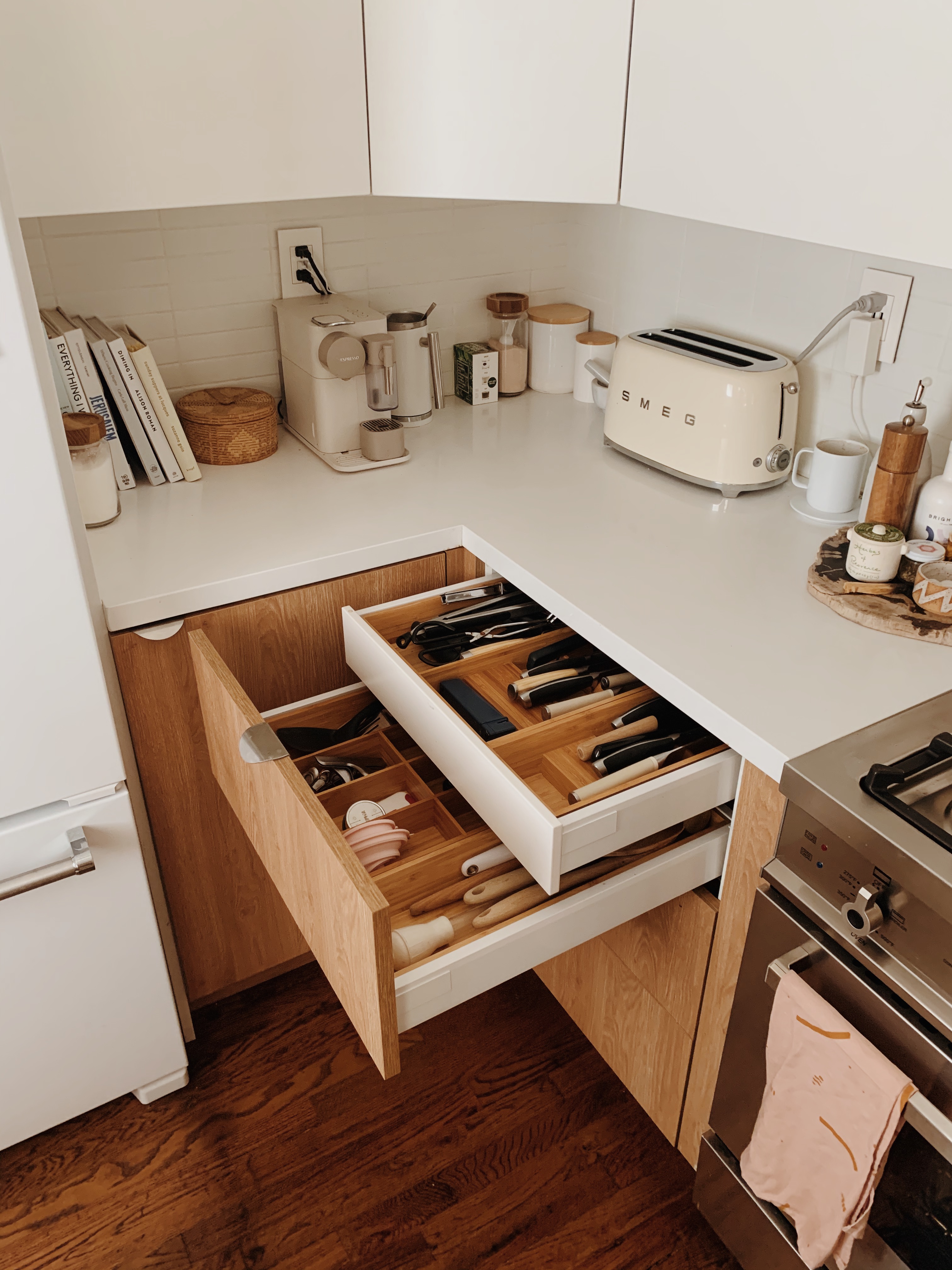 Kitchen drawer video tour almost makes perfect