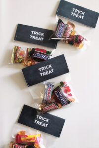 diy trick or treat bags (with free printable)
