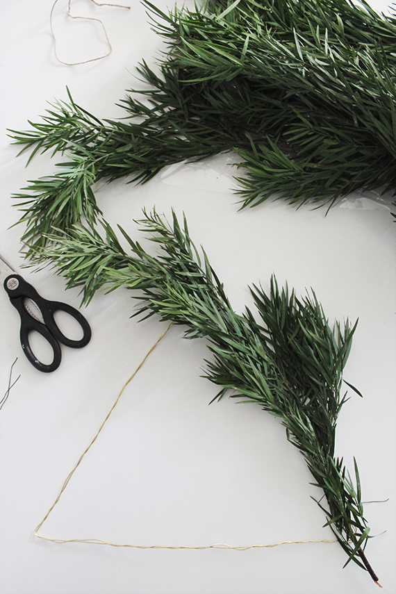 diy simple triangular wreath