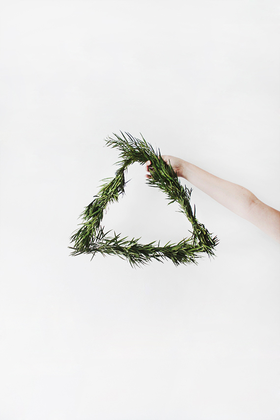 diy simple triangular wreath by almost makes perfect