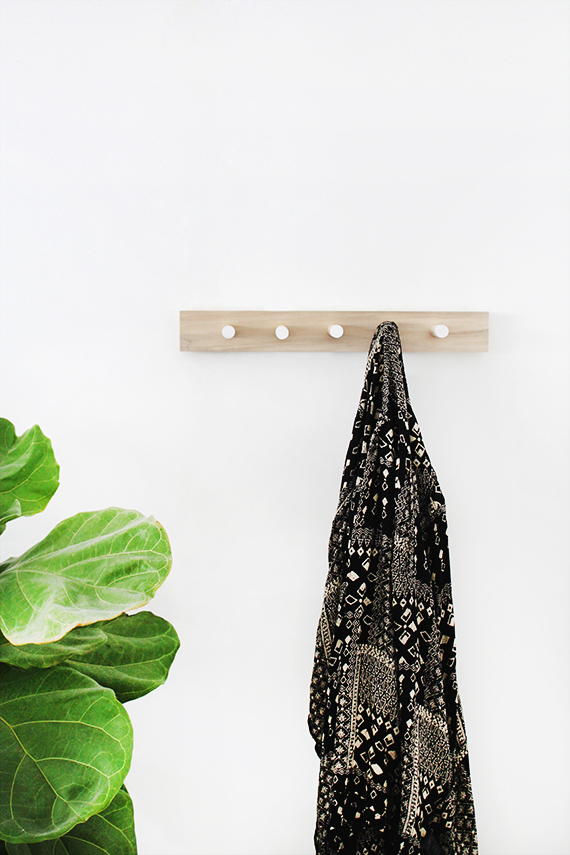 diy wood coat rack