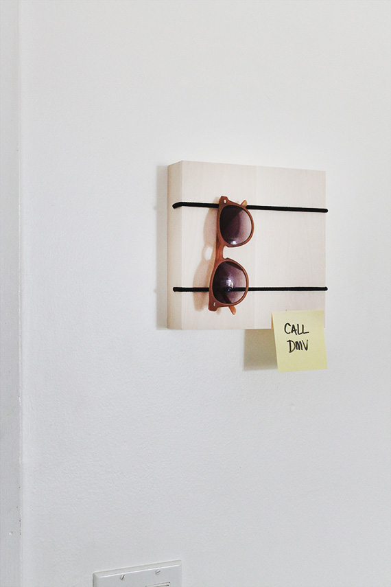 DIY Sunglasses organizer – superholly