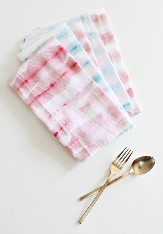 diy watercolor striped napkins