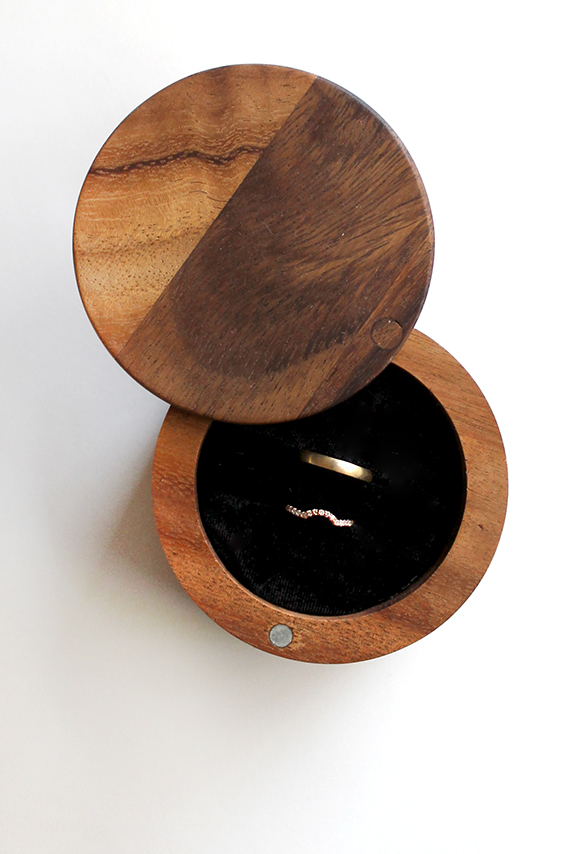 Wooden on sale ring case