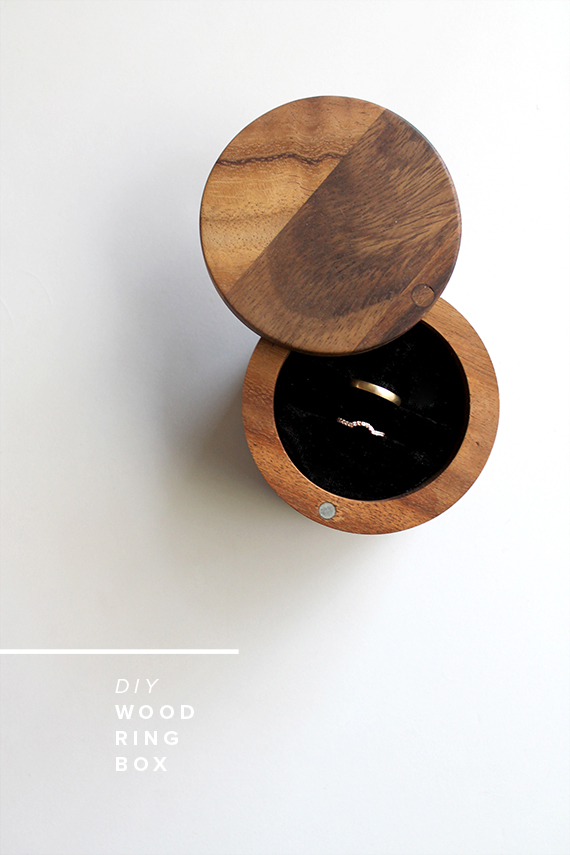 Simple on sale ring box