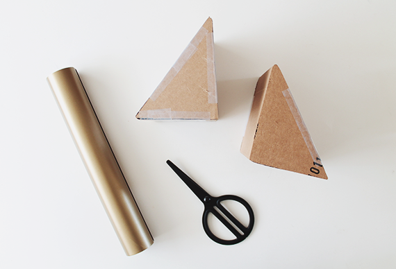 diy triangle bookends