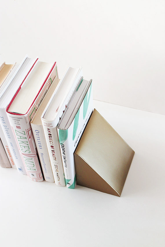 diy triangle bookends | almost makes perfect