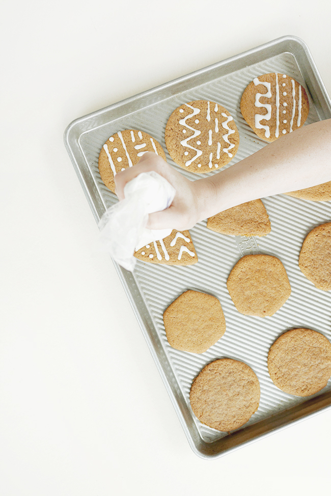 mudcloth-gingerbread-cookies-almost-makes-perfect