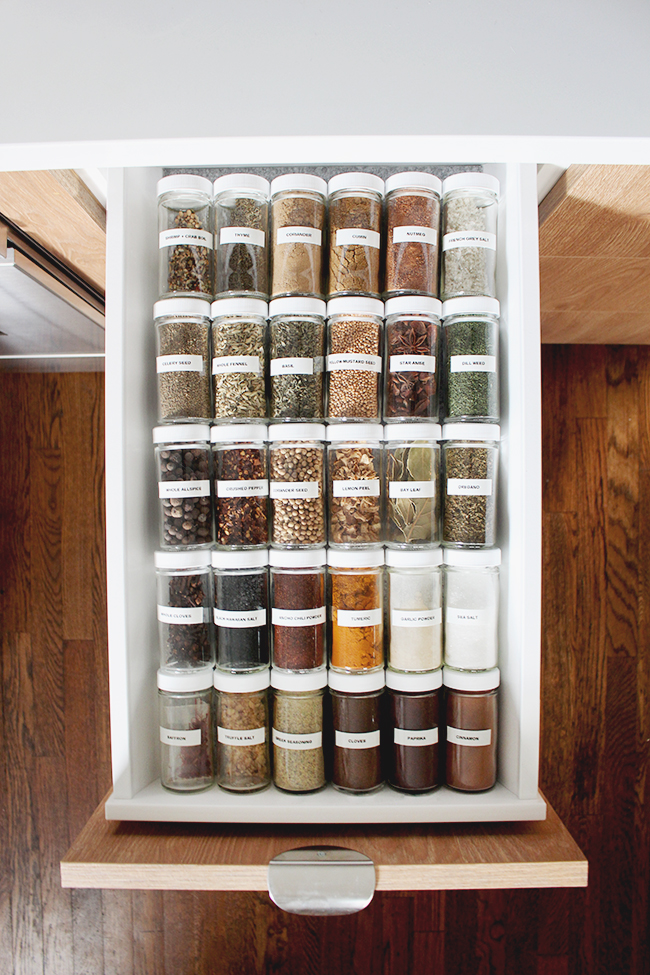 Spice Drawer Organization & Spice Jar Labels