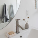 10 tips for a painless + inexpensive bathroom reno