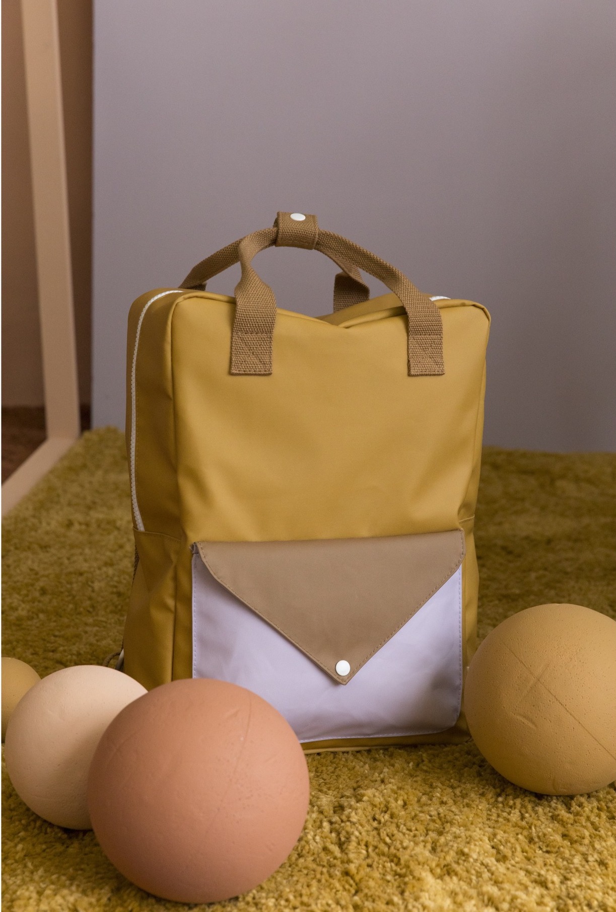 Egg Bag Backpack - Convertible Leather Backpack