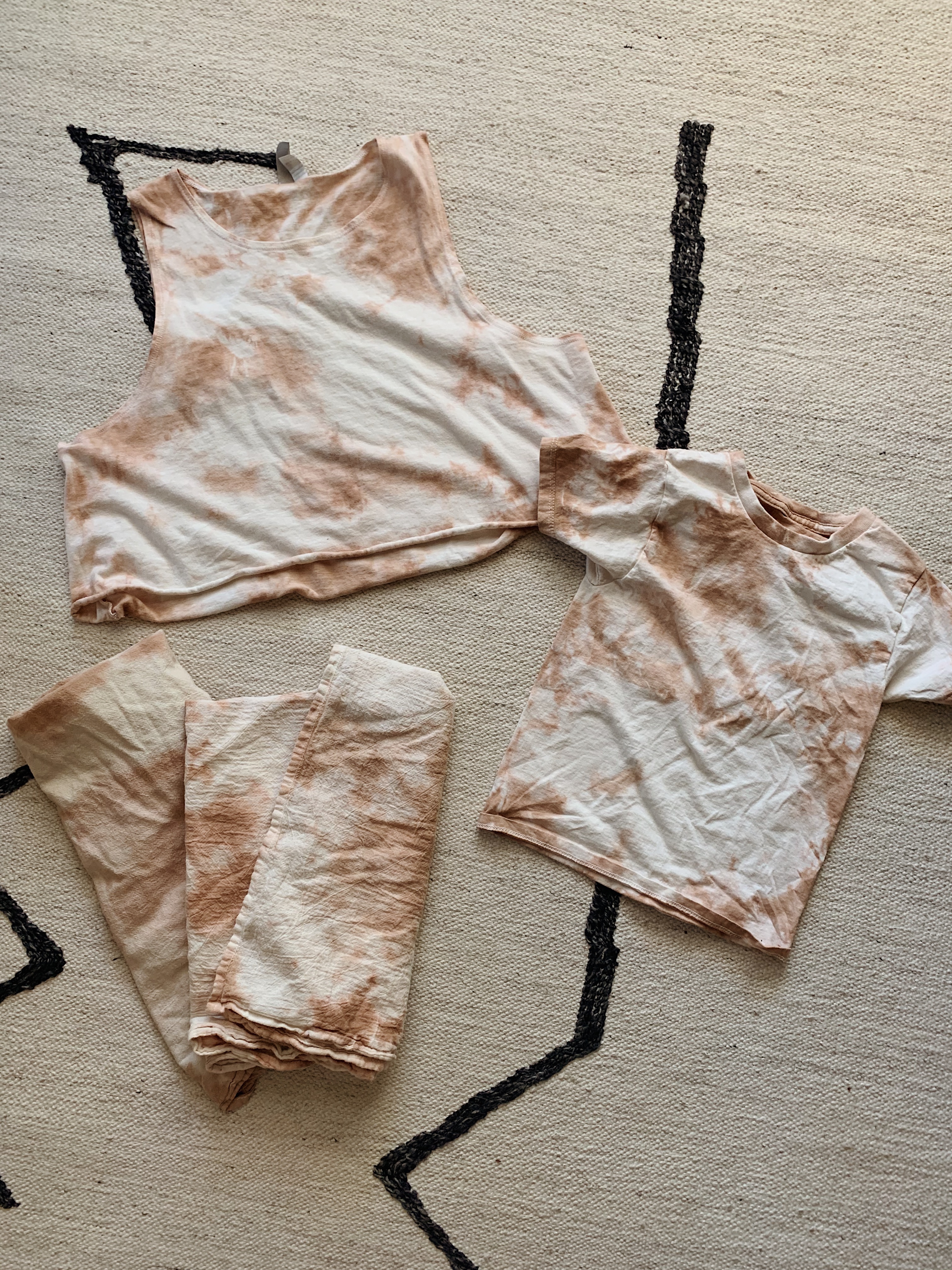 DIY Lace Tie Dye Shirt