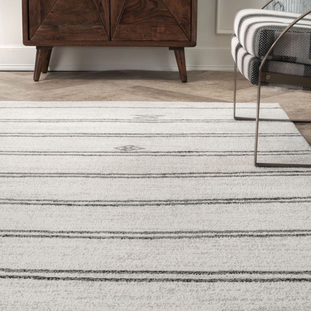 Affordable area outlet rugs